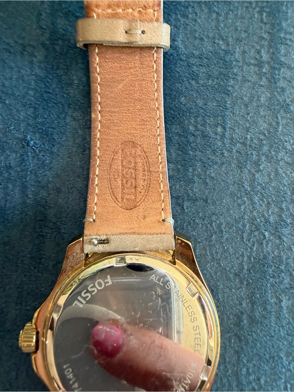 Fossil Women’s Taupe Genuine Leather Strap Watch with Gold Case